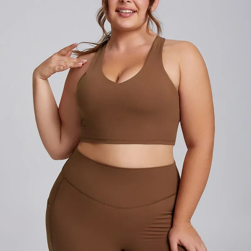 Plus Size Yoga Outfit – Sports Bra & Leggings Set