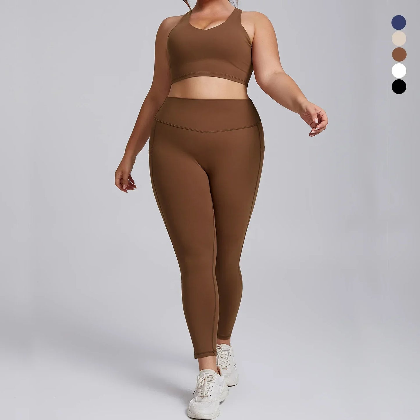 Plus Size Yoga Outfit – Sports Bra & Leggings Set