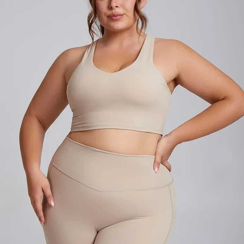 Plus Size Yoga Outfit – Sports Bra & Leggings Set