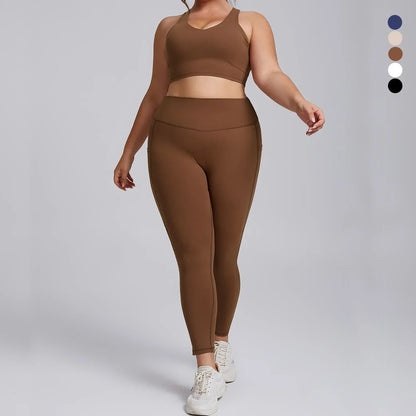 Plus Size Yoga Outfit – Sports Bra & Leggings Set